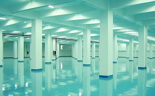 文殊镇环氧地坪漆的施工工艺与流程