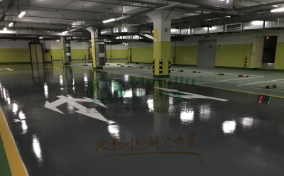 ‌旧地面翻新方案：文殊镇环氧地坪涂层覆盖混凝土裂缝修复技术